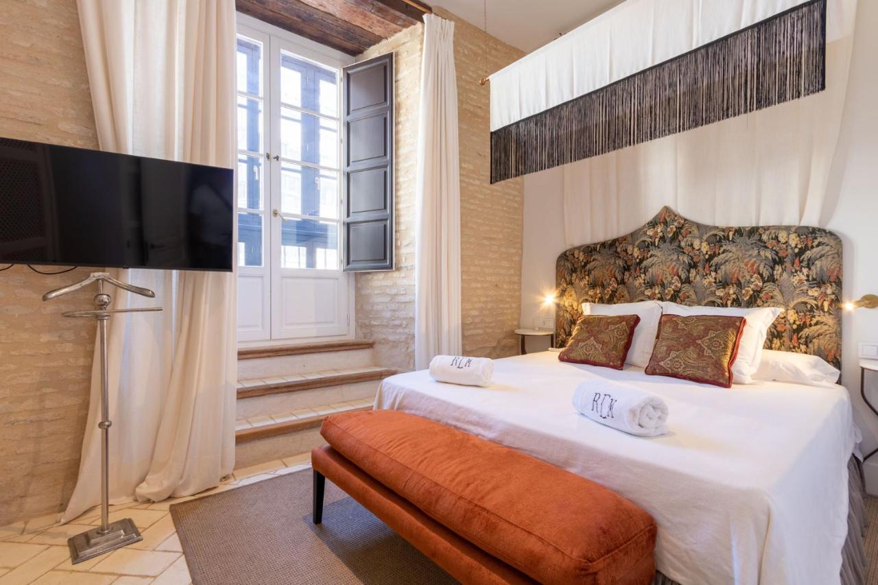 Casa De La Moneda Residences Sevilla Room photo